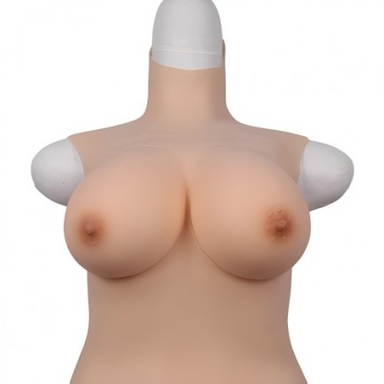Накладная грудь размера D с животиком